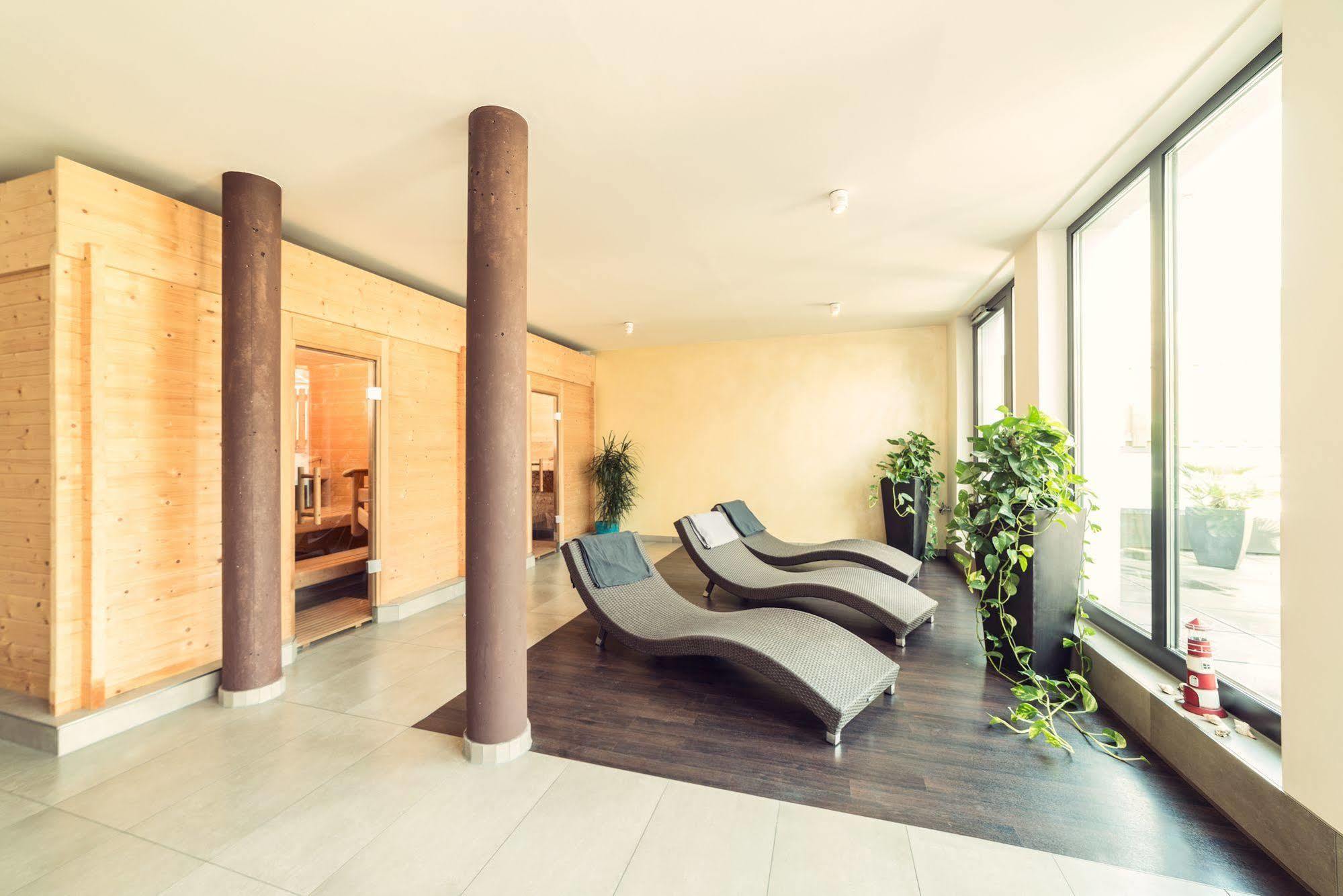 גשר Hotel Zur Krone מראה חיצוני תמונה