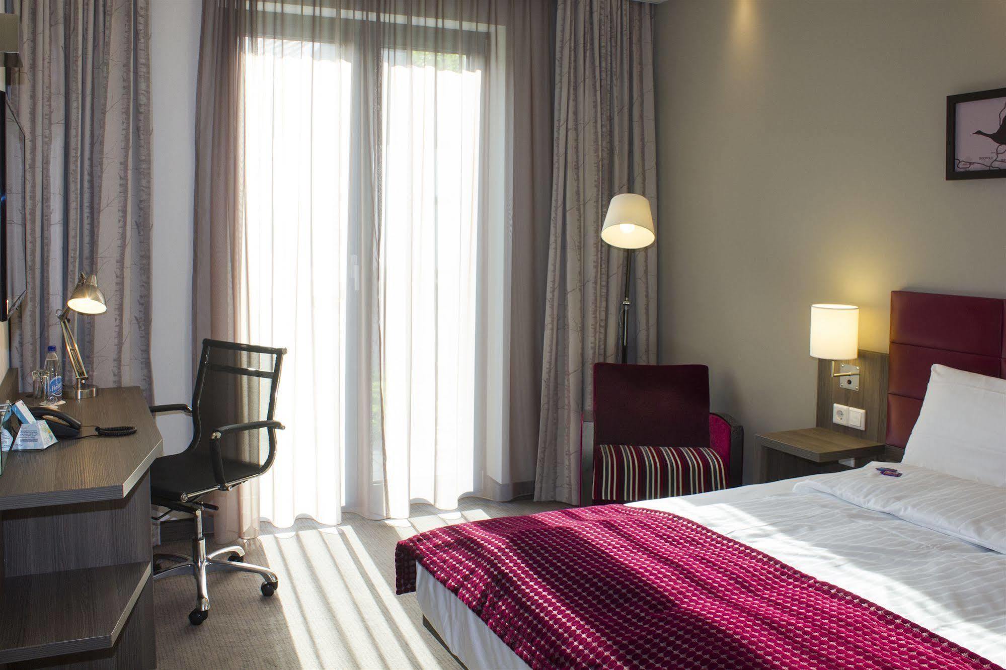 גשר Hotel Zur Krone מראה חיצוני תמונה