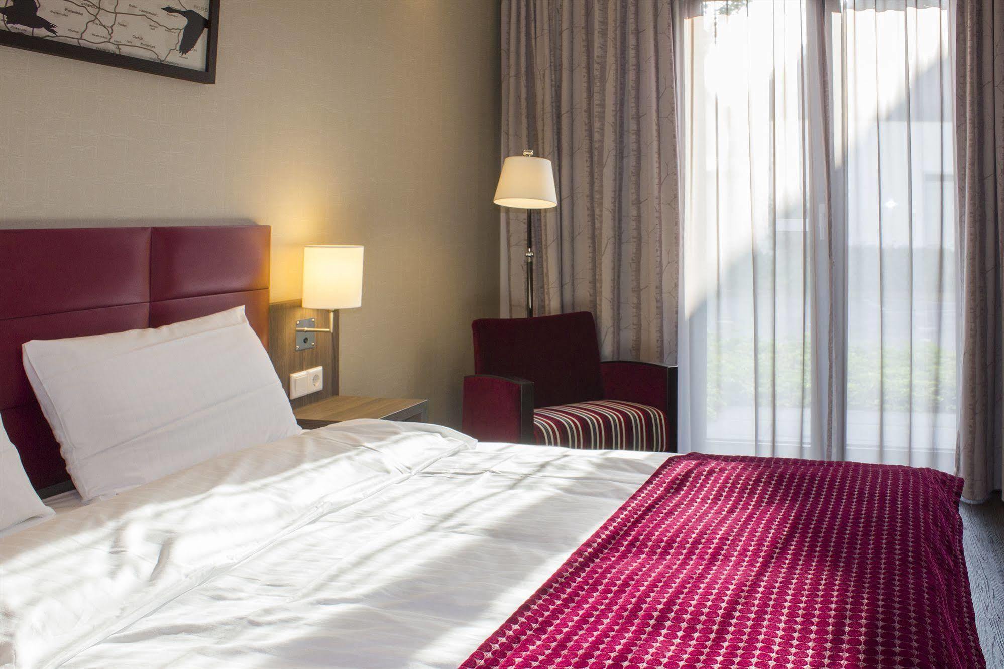 גשר Hotel Zur Krone מראה חיצוני תמונה