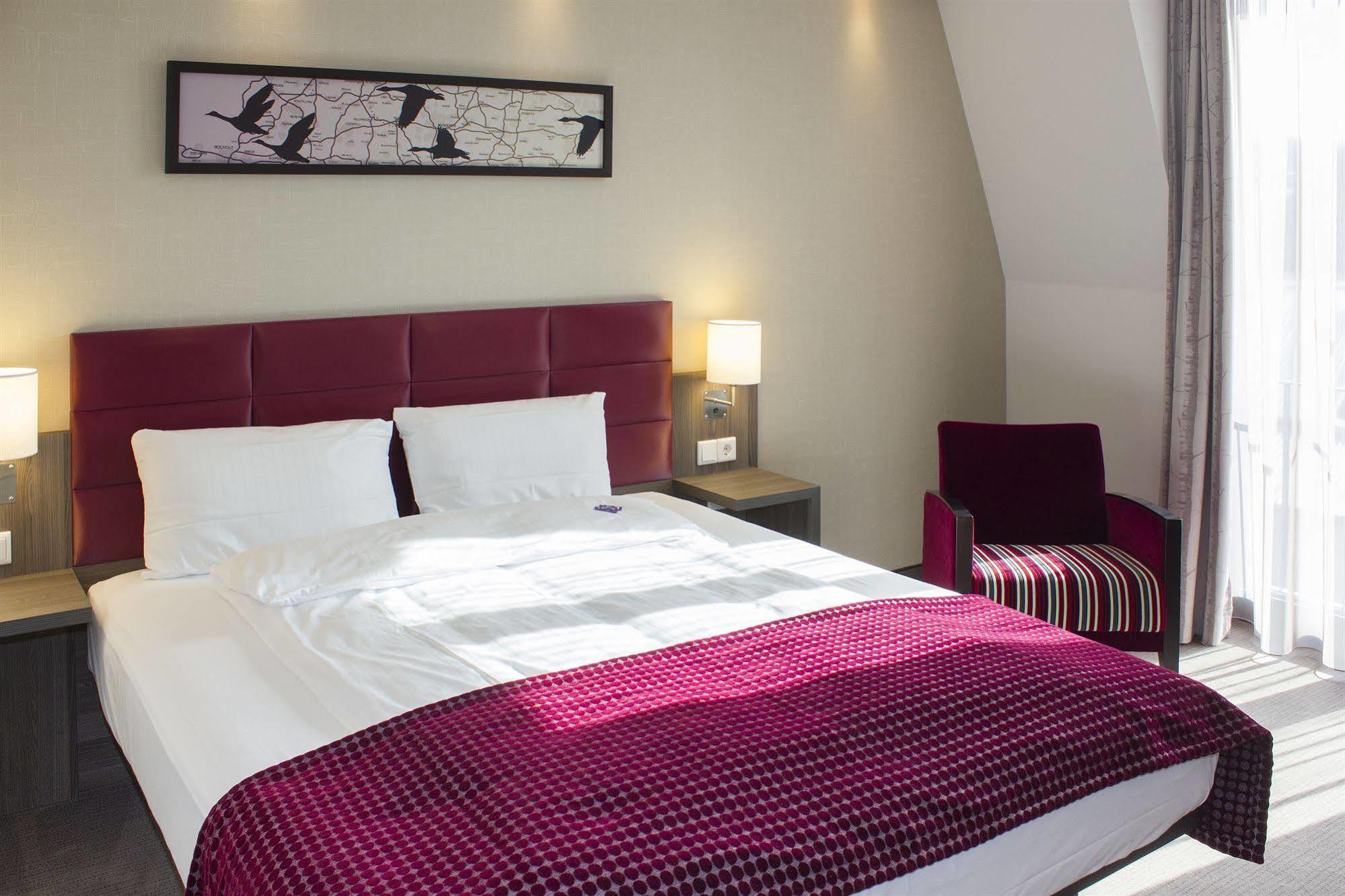 גשר Hotel Zur Krone מראה חיצוני תמונה
